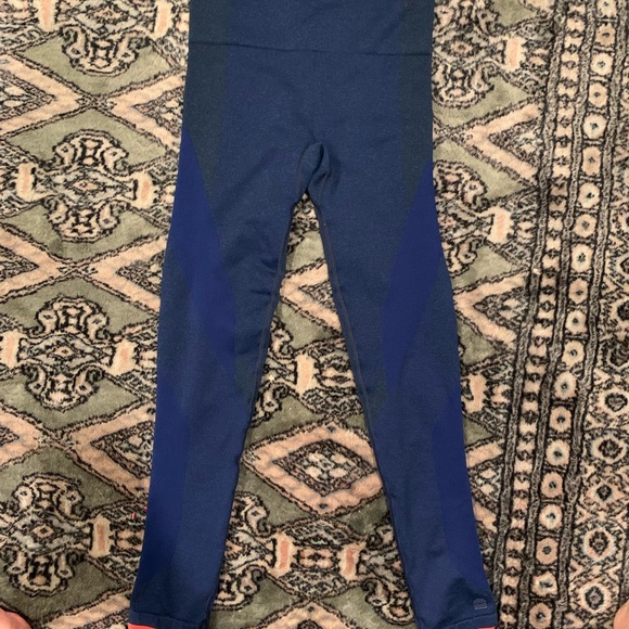 Lndr matching set- deep blue launch - Picture 5 of 13